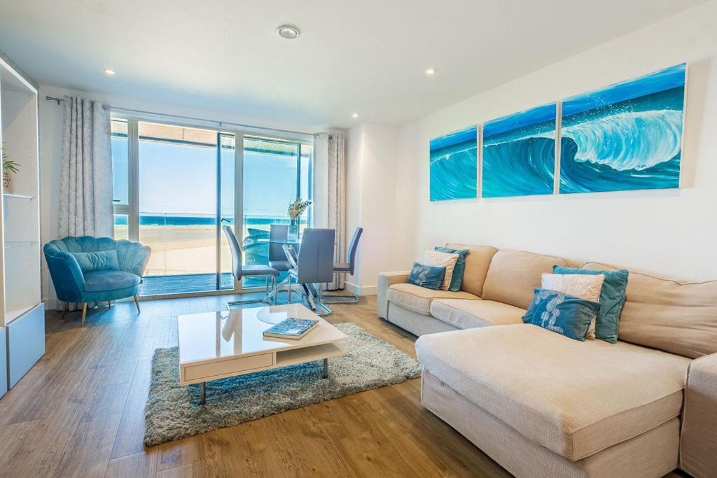 Luxury Beach Apartment Perranporth Esterno foto